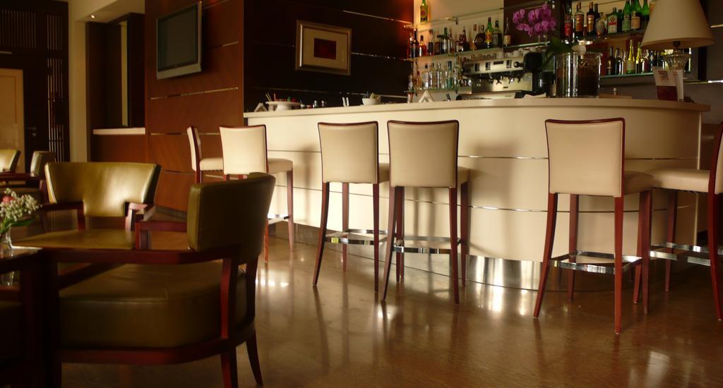 Clarion Collection Hotel Griso Lecco Malgrate Esterno foto